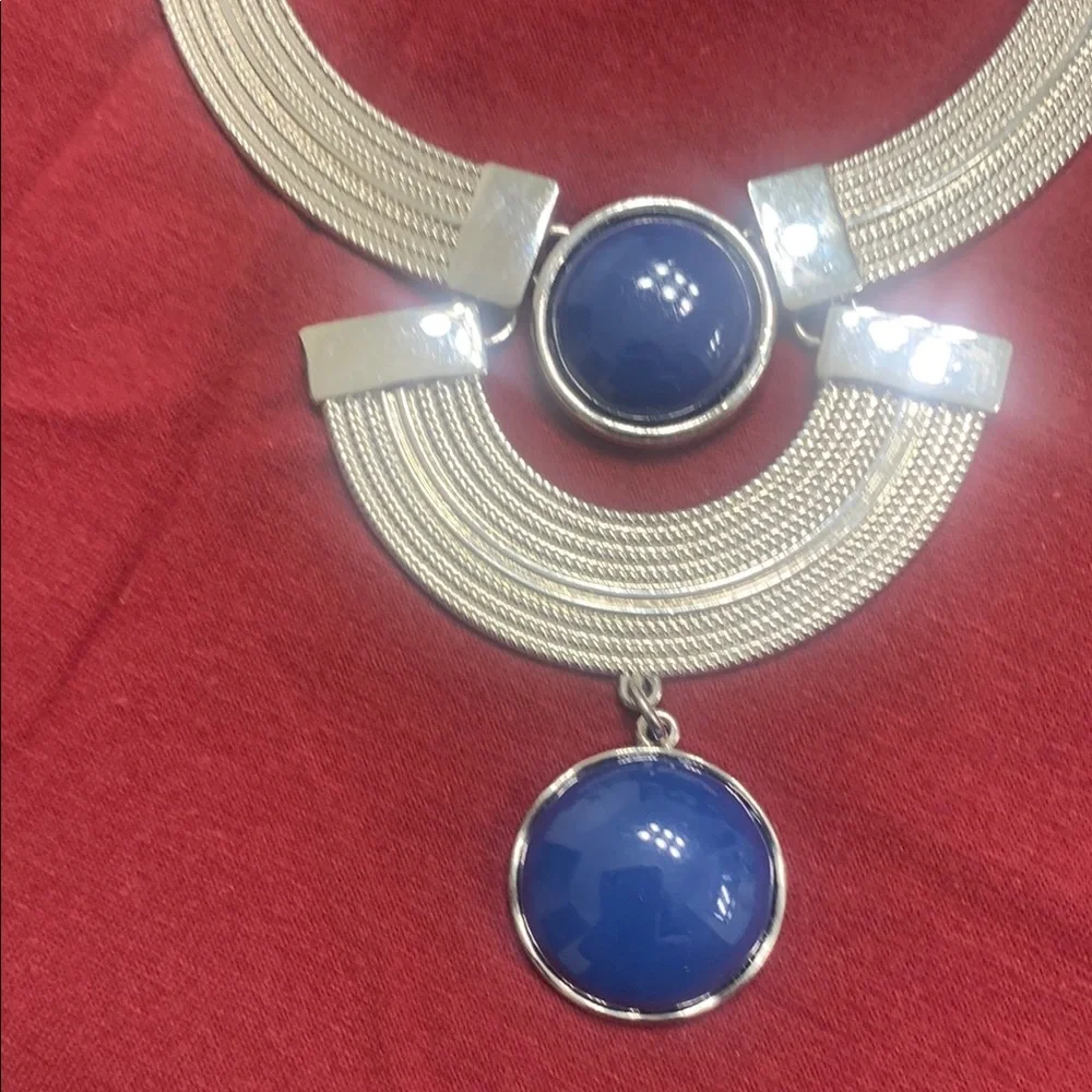 New York & Company Silver Blue Statement Necklace - Picture 3 of 4